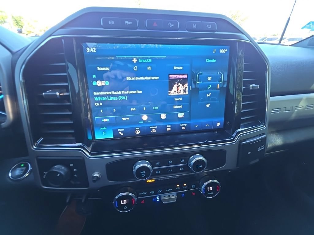 Used 2022 Ford F350 Lariat w/ Lariat Ultimate Package AWD/4WD image 42