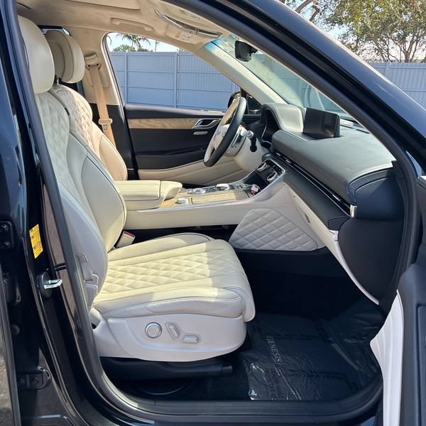 Used 2023 Genesis GV80 3.5T w/ Prestige Package AWD/4WD image 17