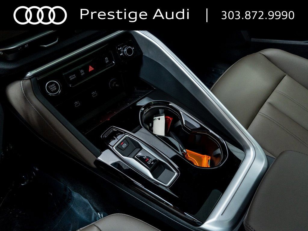 Used 2025 Audi Q5 Premium w/ Convenience Package AWD/4WD image 19