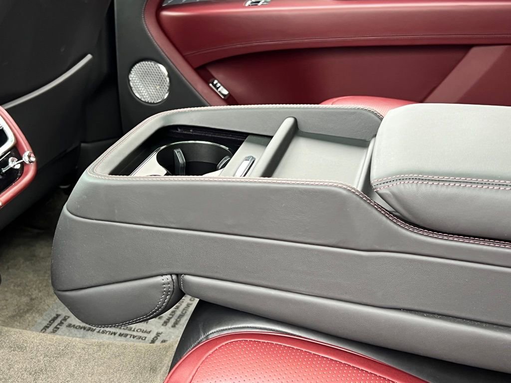 Certified 2023 Bentley Bentayga Extended Wheelbase image 40