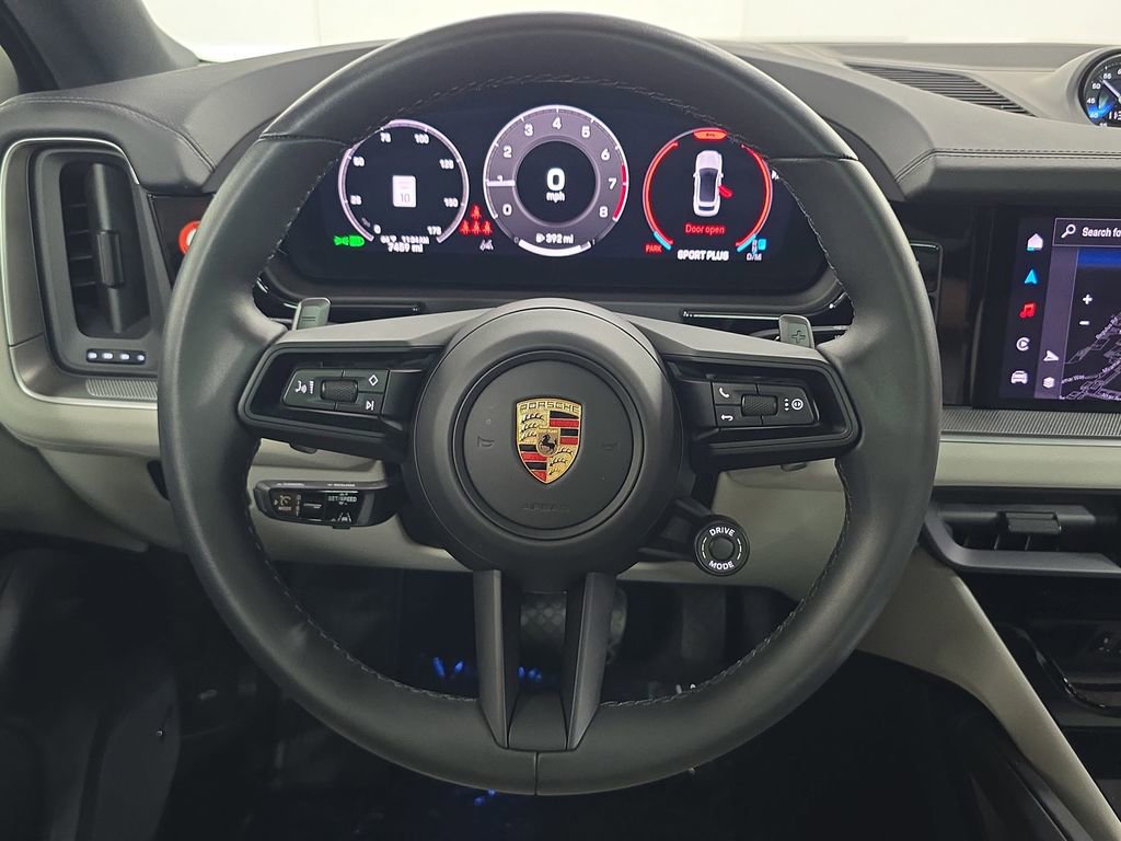 Certified 2024 Porsche Cayenne Coupe image 14