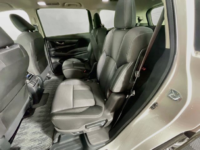 Used 2025 Subaru Ascent Premium AWD/4WD image 24