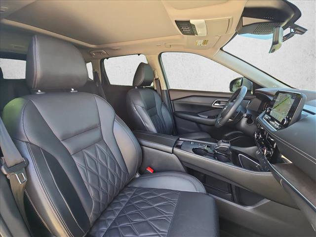 Used 2023 Nissan Rogue Platinum w/ Platinum Premium Package FWD image 20