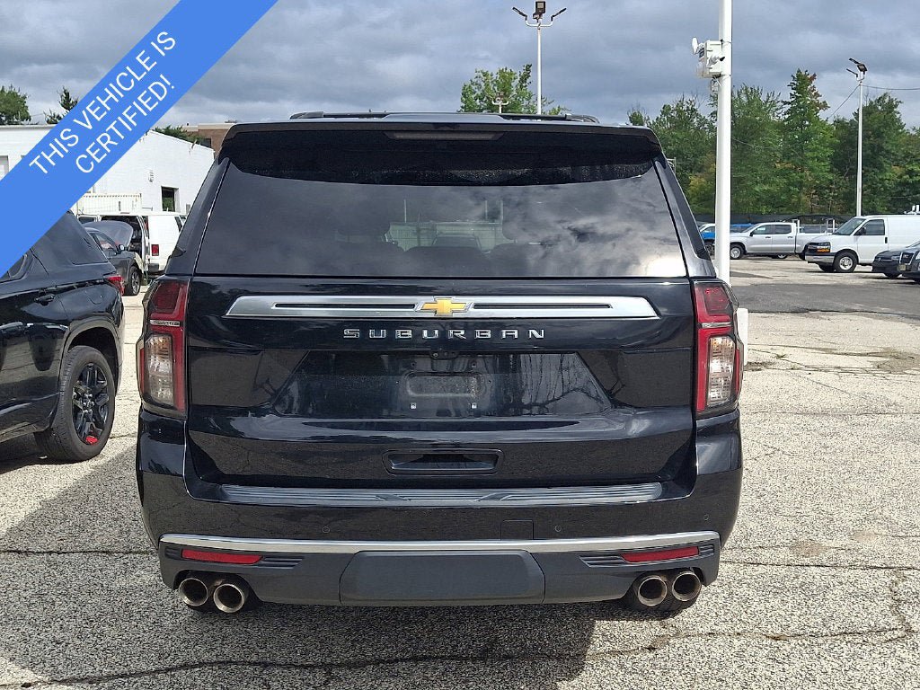 Certified 2023 Chevrolet Suburban High Country AWD/4WD image 6