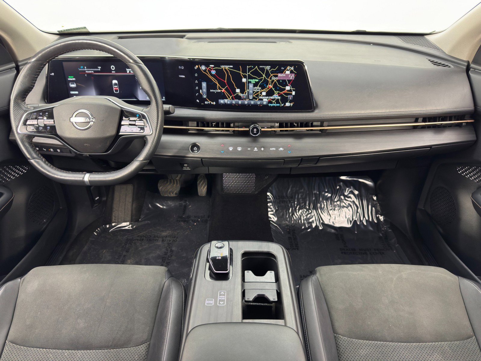 Used 2023 Nissan Ariya Engage image 11