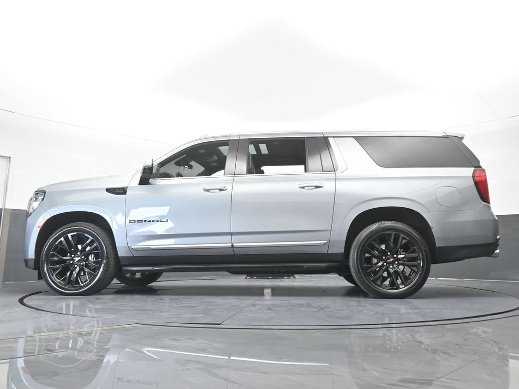 Used 2024 GMC Yukon XL Denali RWD image 72