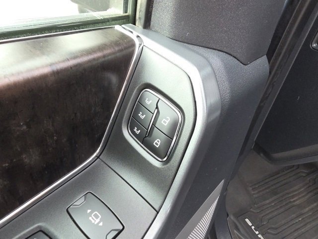 Used 2023 Ford F350 Lariat w/ Tow Technology Package image 17