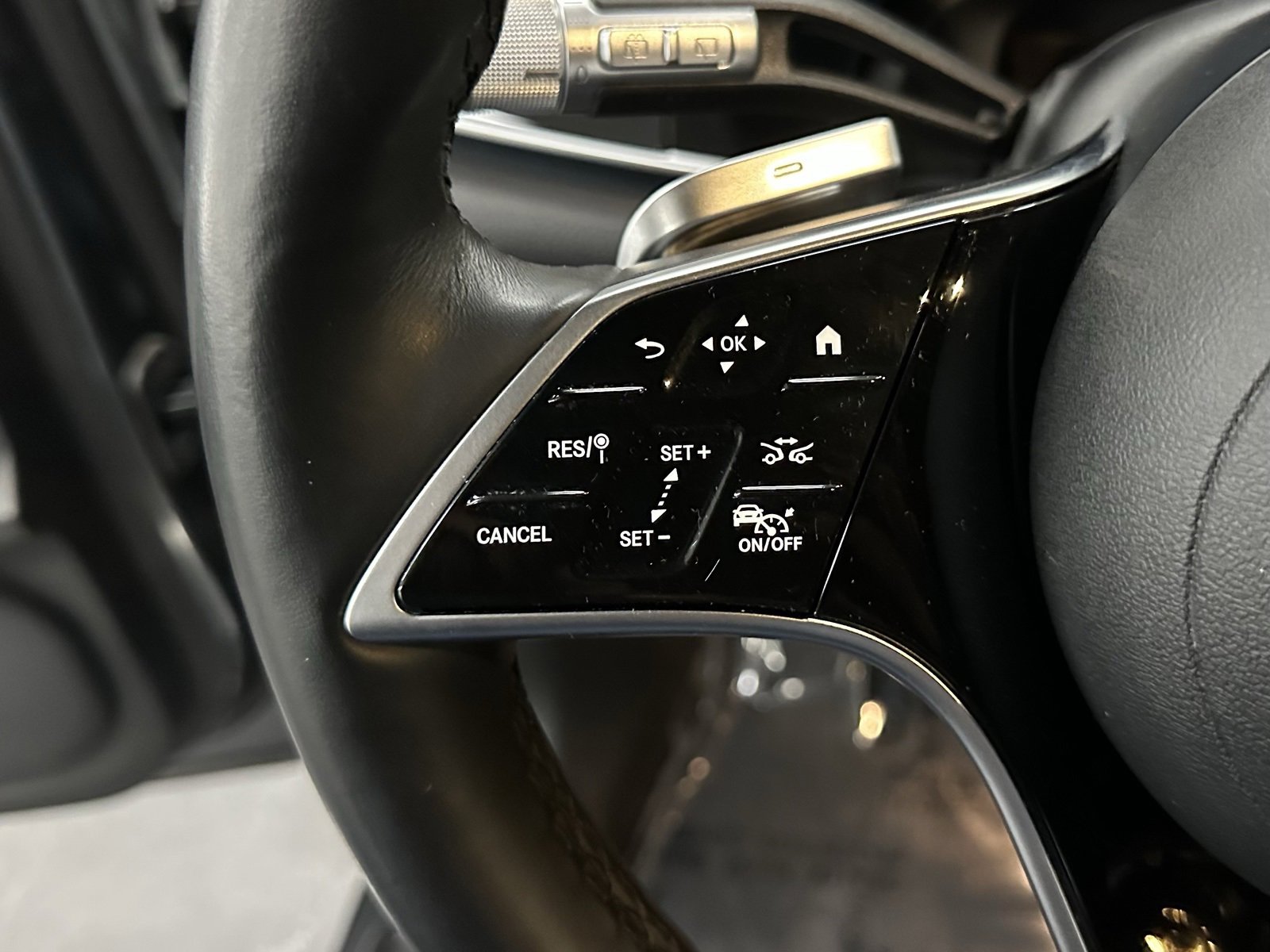 Certified 2023 Mercedes-Benz EQS 580 4MATIC SUV image 29