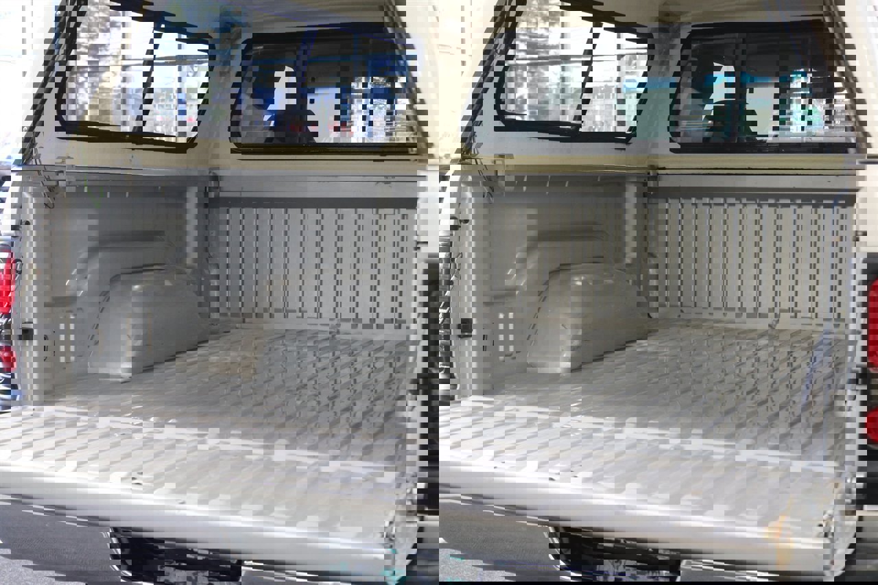 Used 1998 Dodge Ram 2500 Truck 4x4 Quad Cab image 37