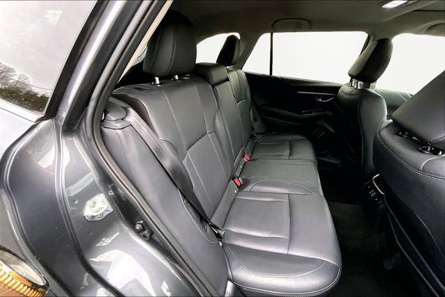 Used 2023 Subaru Outback Limited image 17