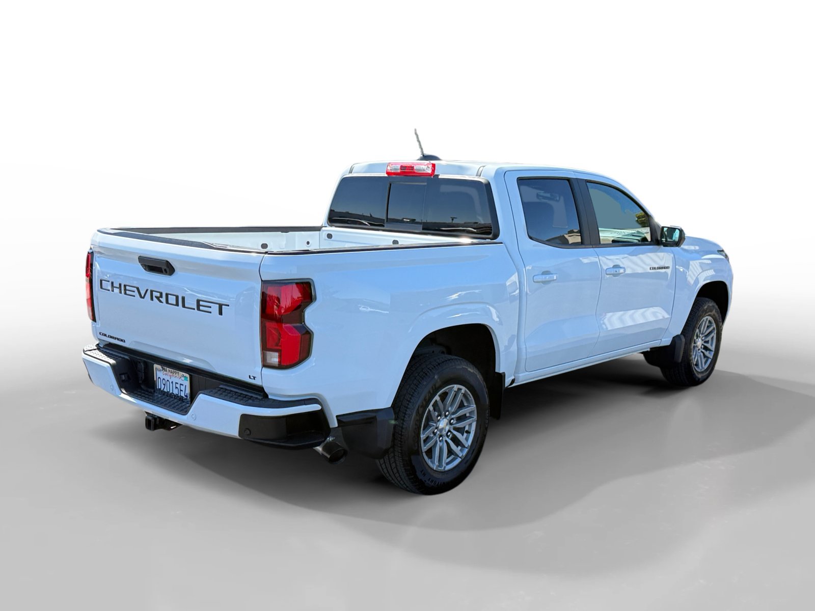 Used 2024 Chevrolet Colorado LT w/ LT Convenience Package III RWD image 5