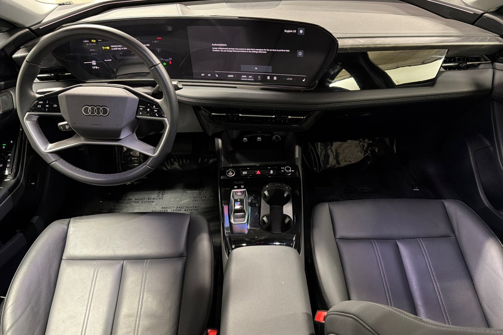 Used 2025 Audi A6 e-tron Premium RWD image 12