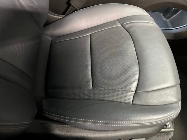 Used 2023 Buick Enclave Essence w/ Experience Buick Package image 33