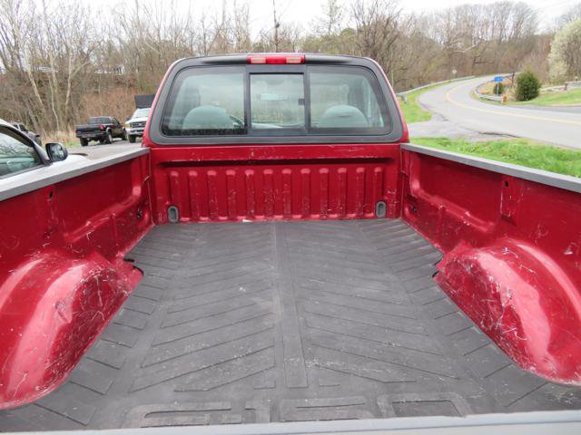 Used 2004 Ford F150 XLT AWD/4WD image 3