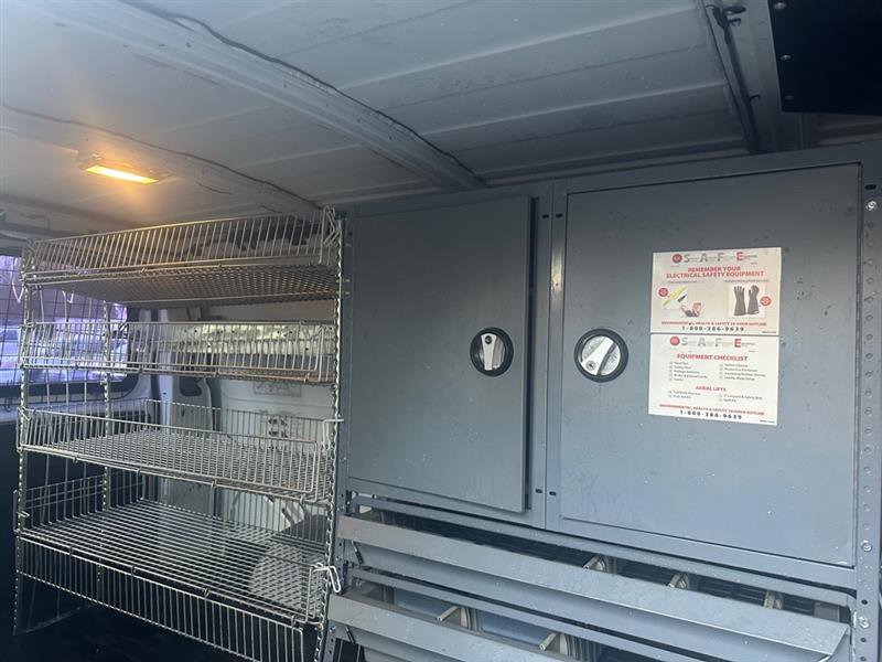 Used 2011 Chevrolet Express 2500 image 13