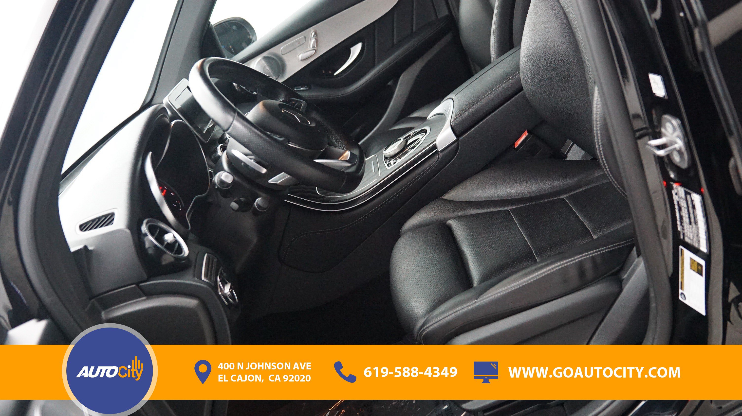 Used 2019 Mercedes-Benz GLC 300 4MATIC image 9