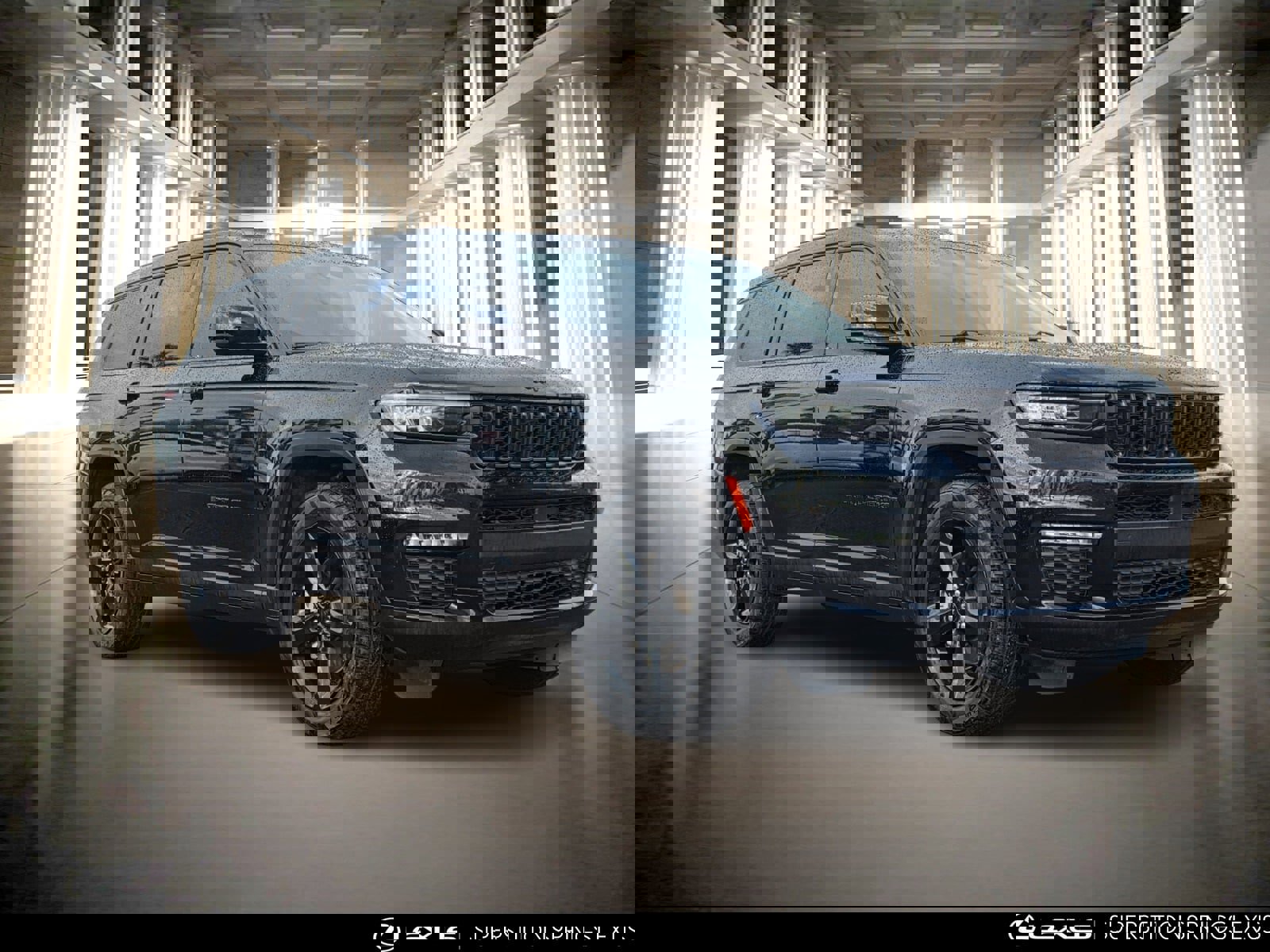 Used 2023 Jeep Grand Cherokee L Limited w/ Black Appearance Package image 2