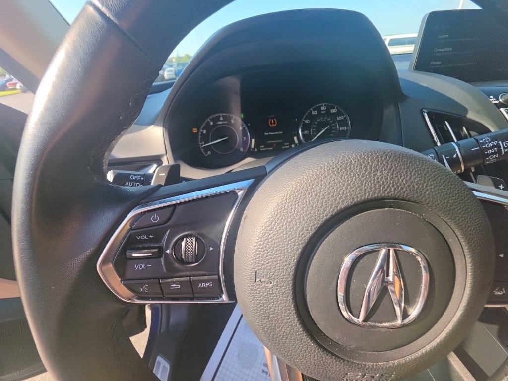 Used 2024 Acura RDX SH-AWD image 17