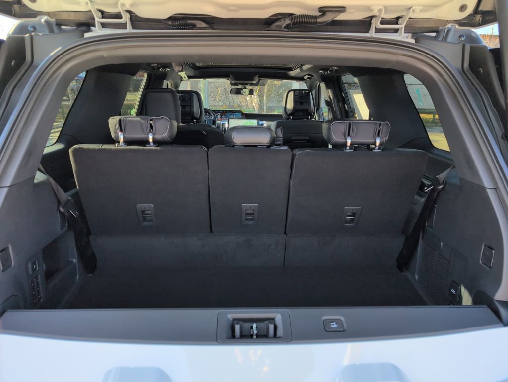 New 2026 Ford Expedition Platinum w/ Stealth Appearance Package image 29