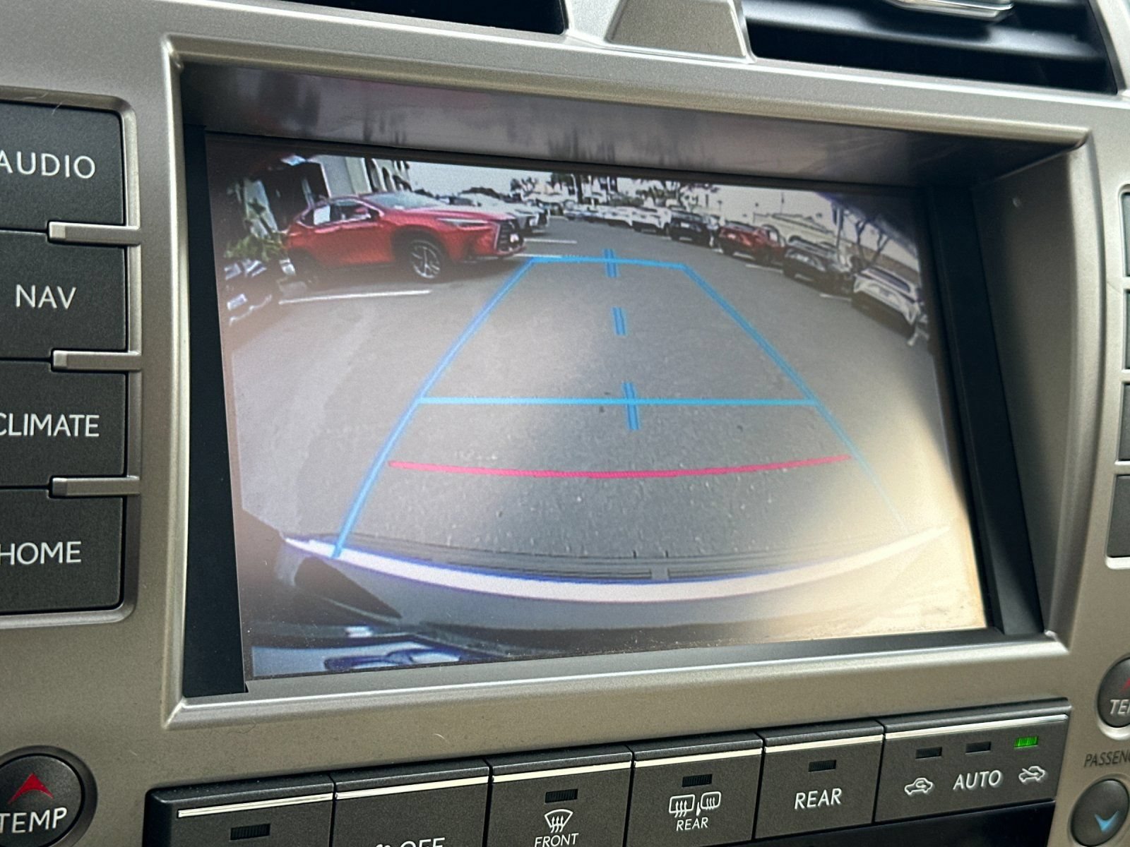 Used 2014 Lexus GX 460 Luxury AWD/4WD image 24