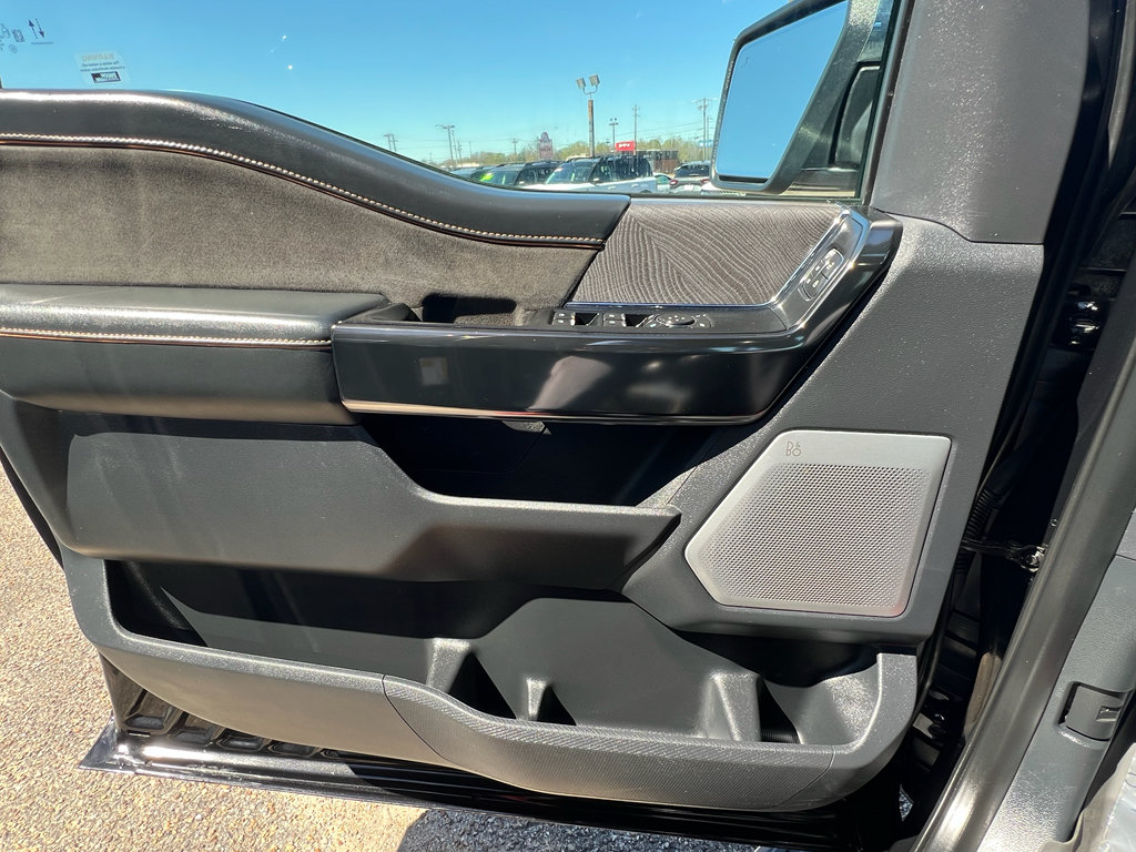 Used 2023 Ford F150 Platinum w/ Equipment Group 701A High AWD/4WD image 18
