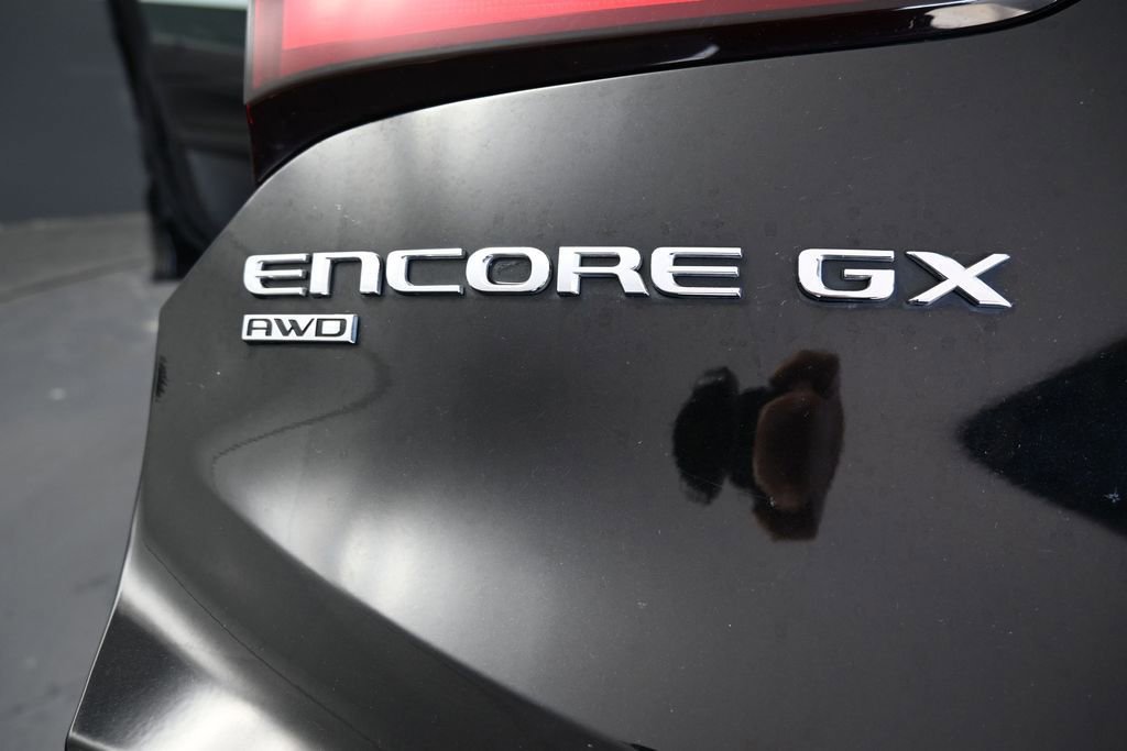 Used 2025 Buick Encore GX Preferred AWD/4WD image 20