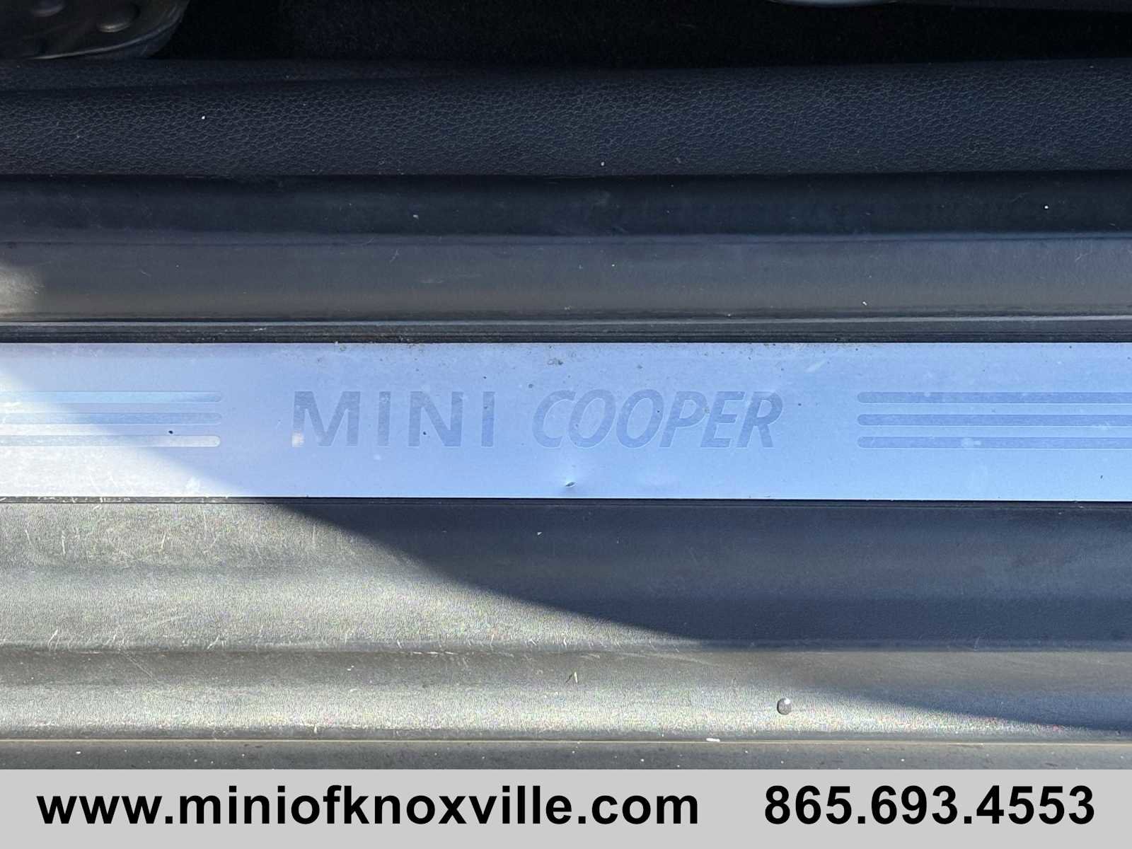 Used 2012 MINI Cooper Convertible image 13