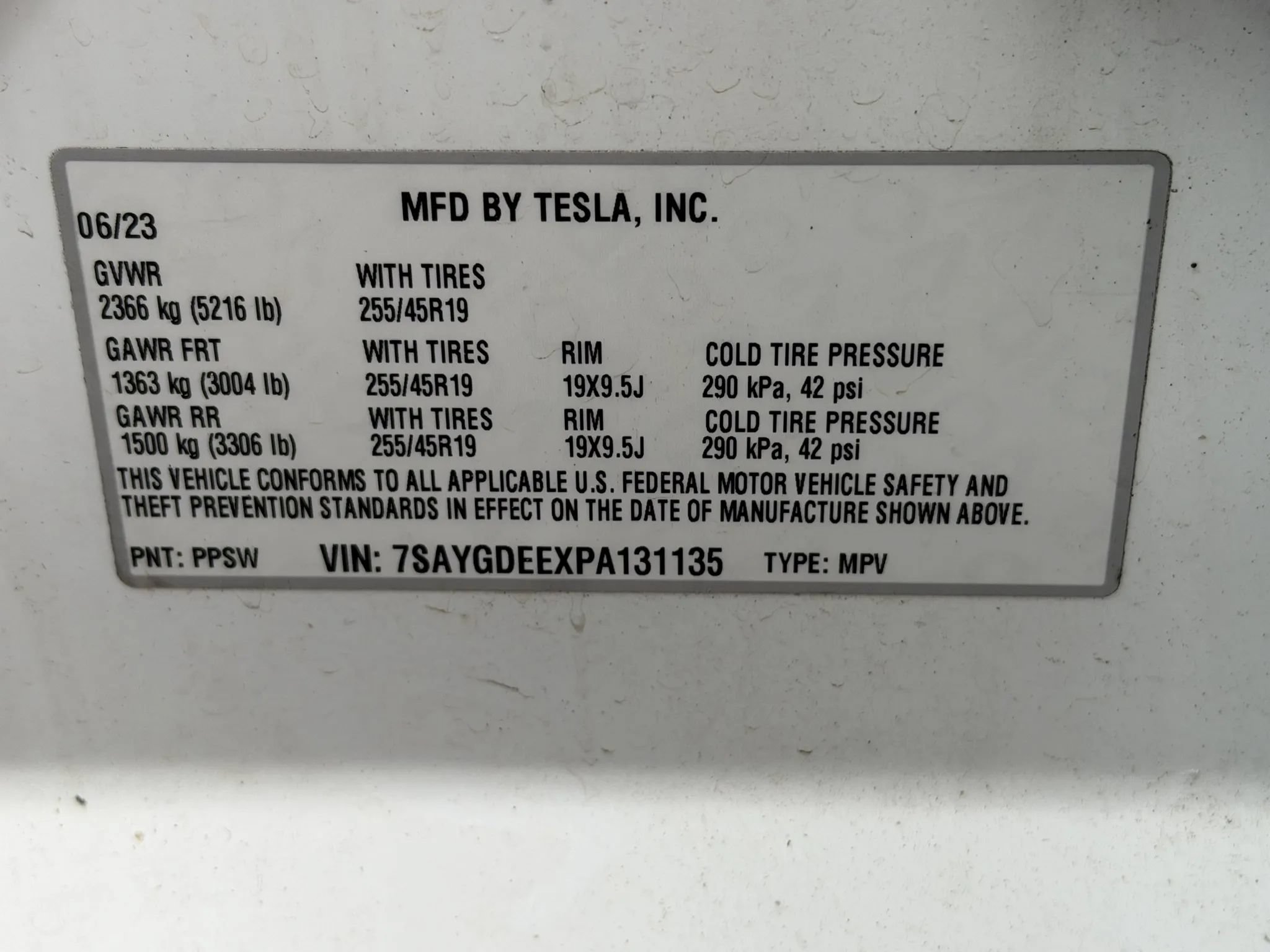 Used 2023 Tesla Model Y AWD image 31
