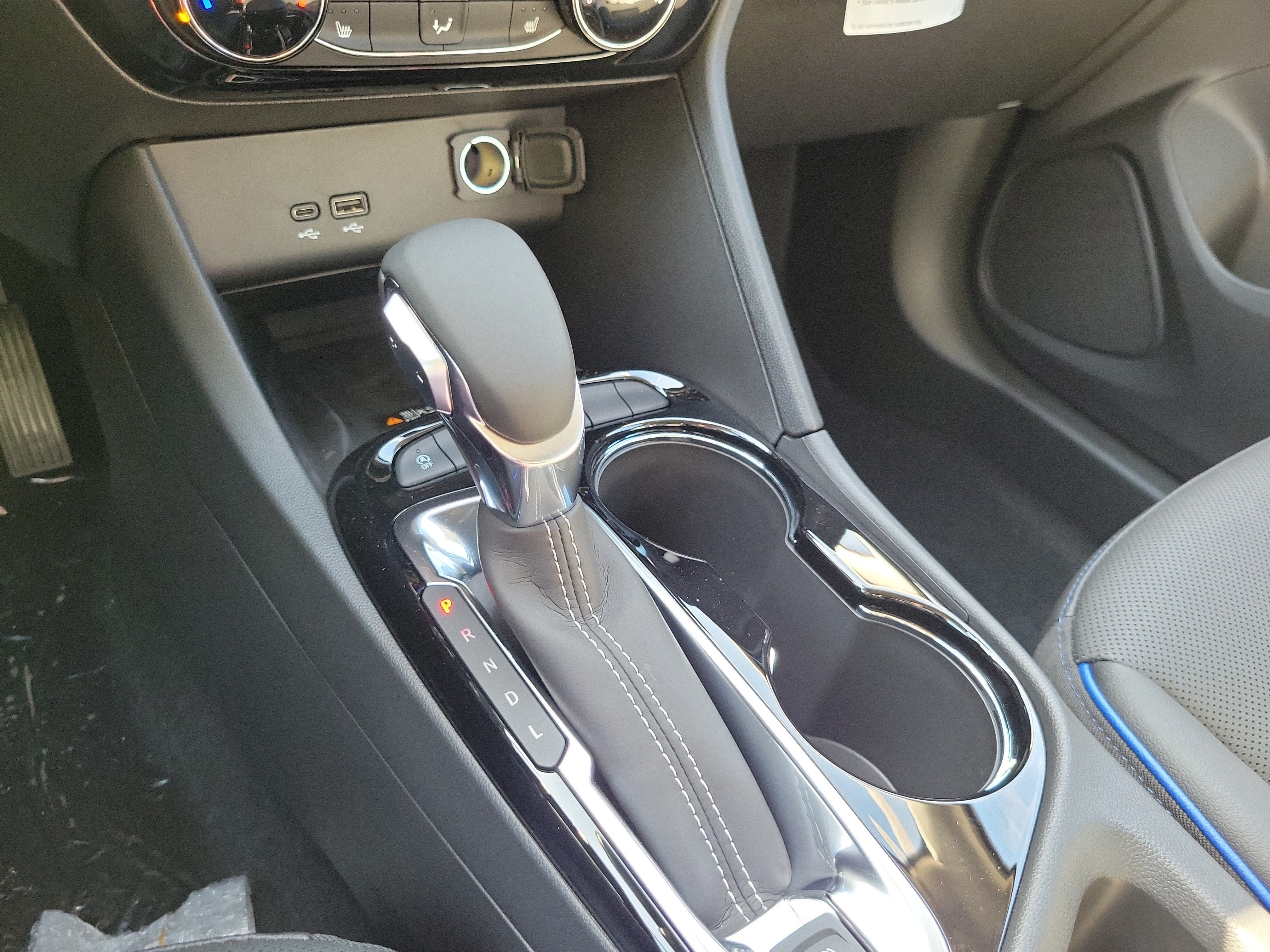 New 2026 Buick Encore GX Sport Touring w/ Advanced Technology Package FWD image 11
