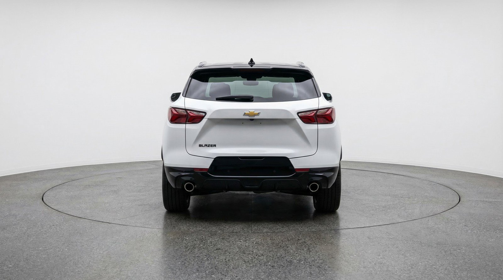 Used 2025 Chevrolet Blazer LT FWD image 7