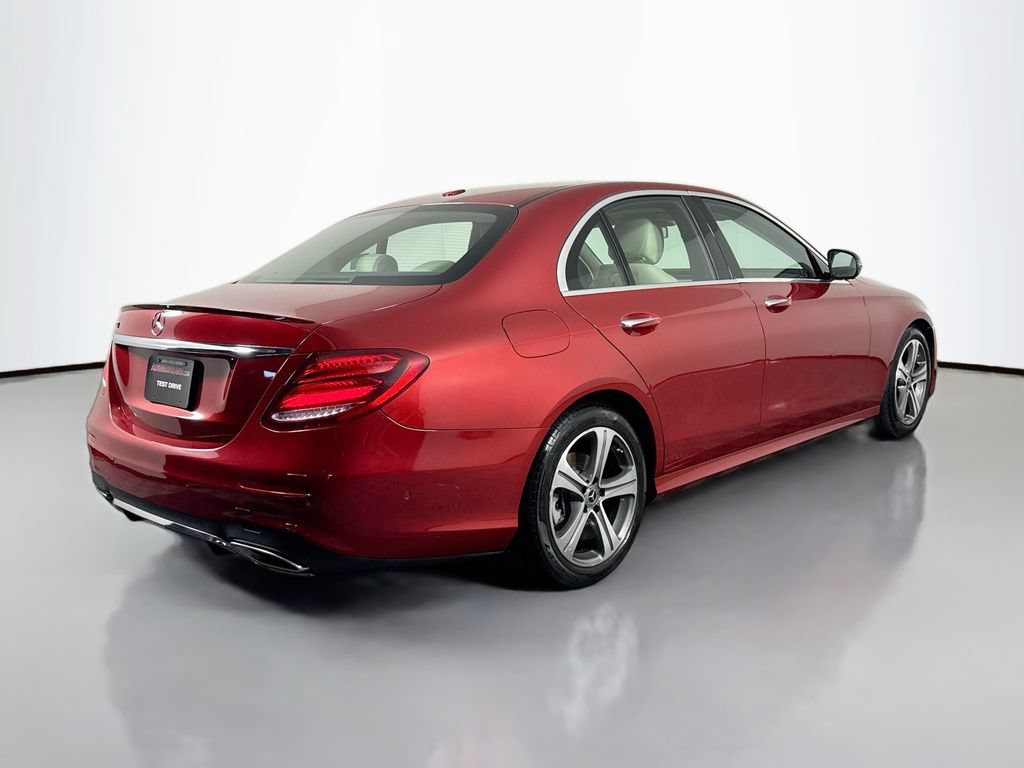 Used 2019 Mercedes-Benz E 300 image 5