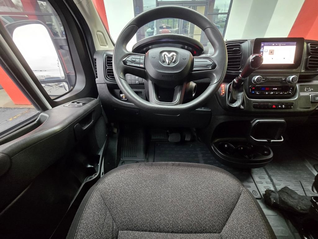 Used 2023 RAM ProMaster 2500 image 30