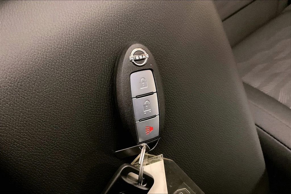 New 2026 Nissan Frontier S image 31