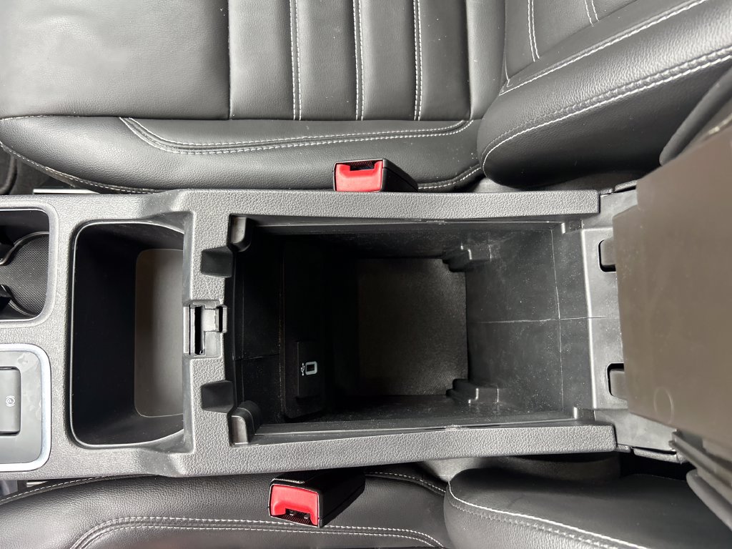 Used 2019 Ford Escape Titanium AWD/4WD image 31