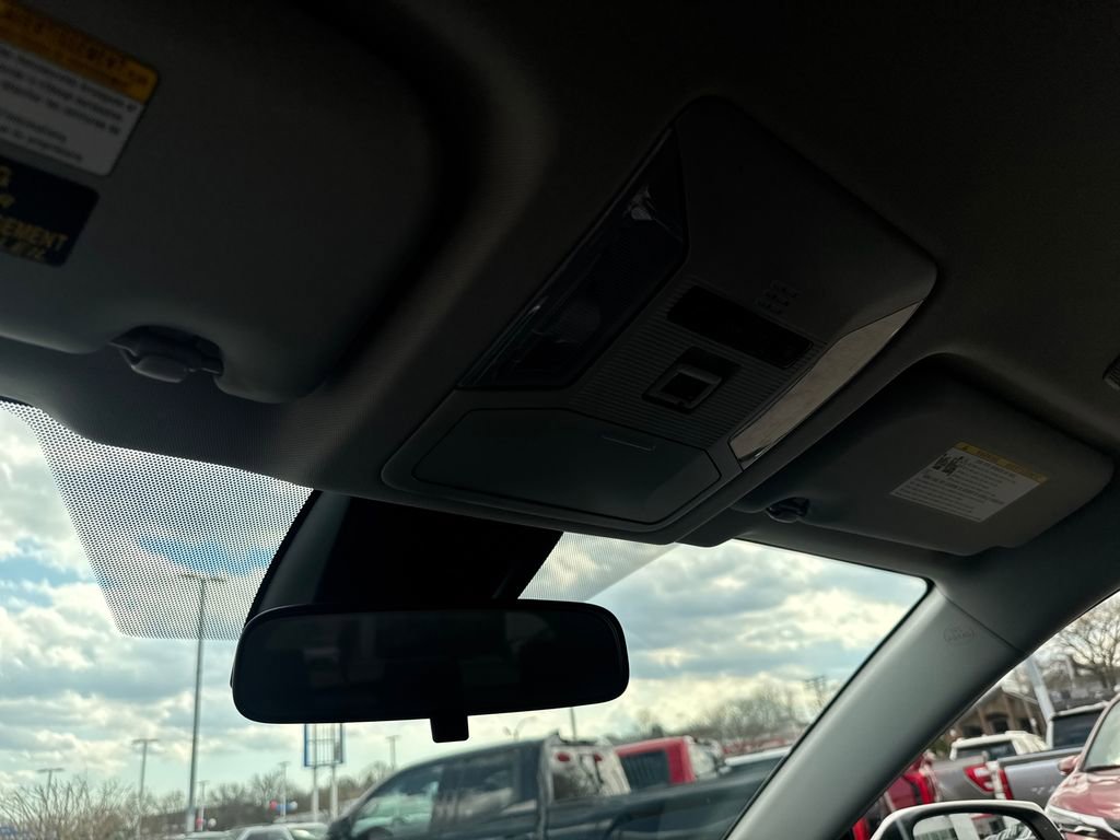 Used 2024 Toyota RAV4 LE image 30