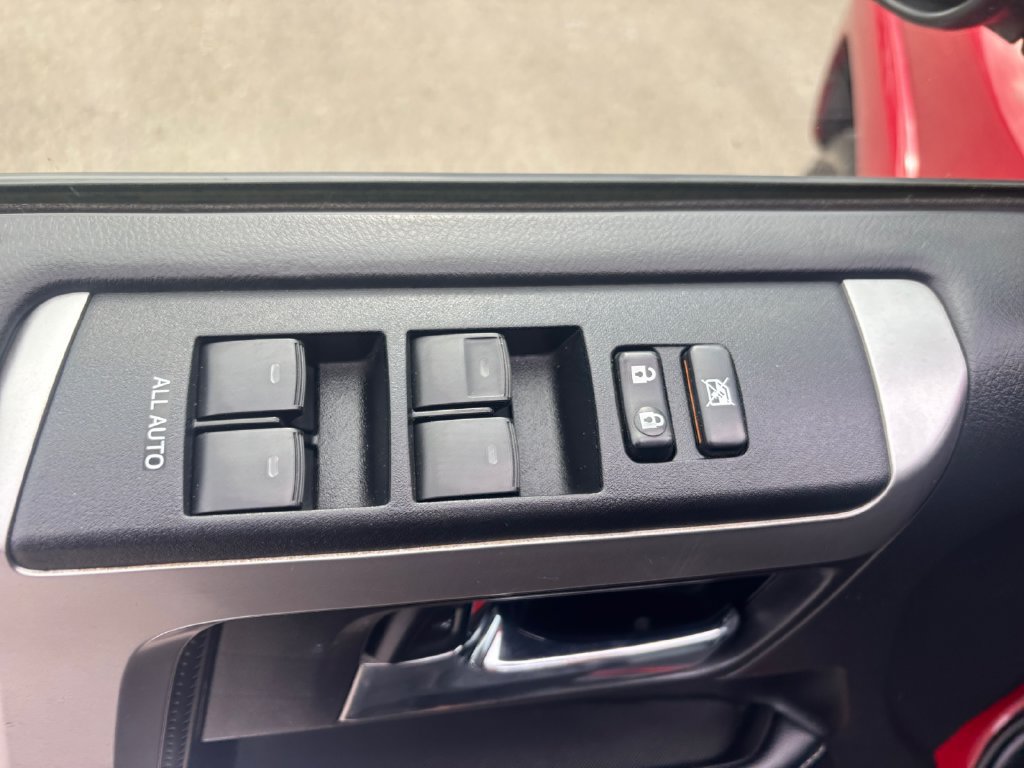 Used 2019 Toyota 4Runner Limited AWD/4WD image 17
