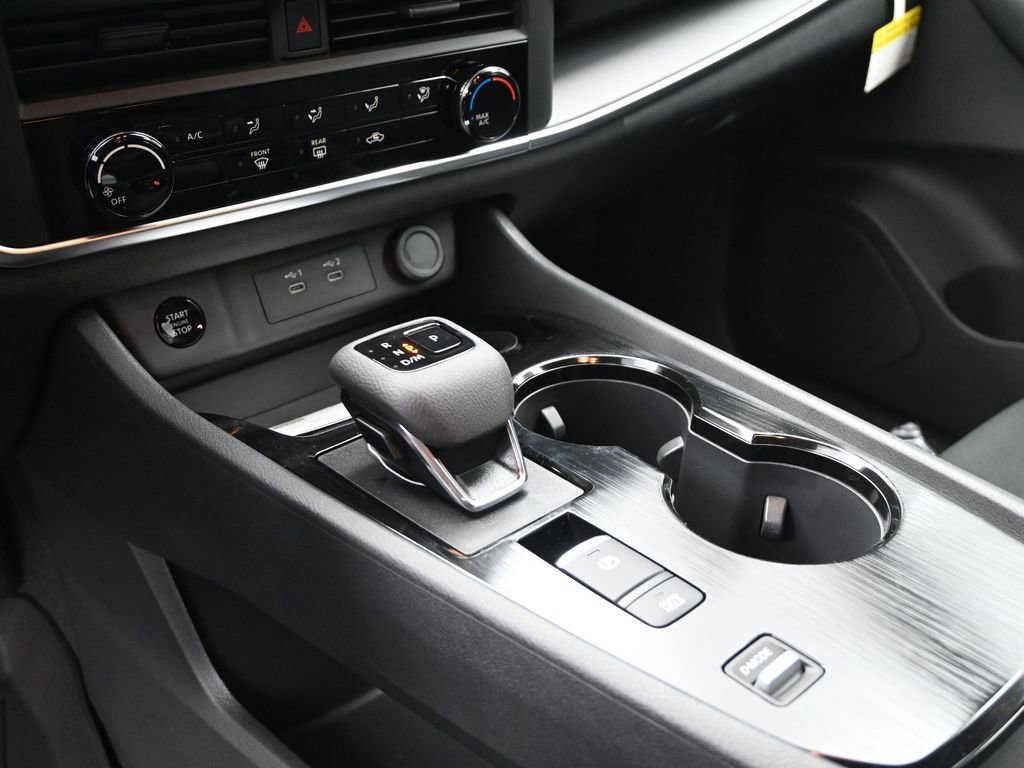 Certified 2026 Nissan Rogue S image 19