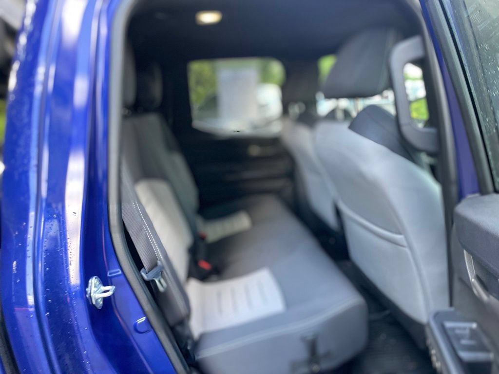 Used 2024 Toyota Tacoma TRD Sport AWD/4WD image 18