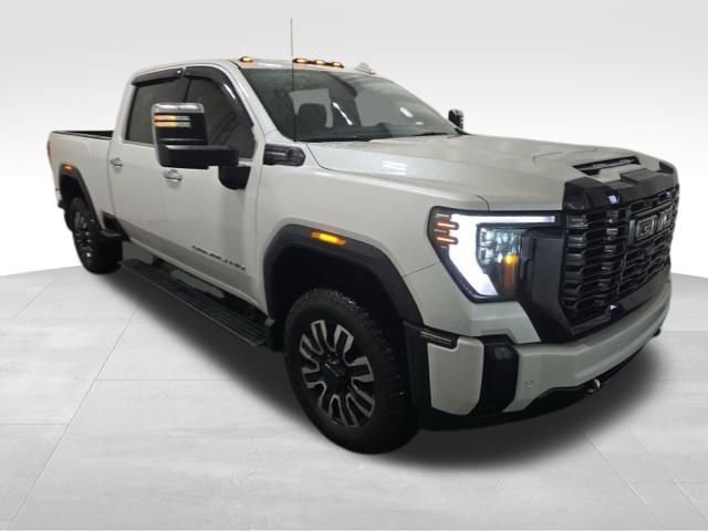 Used 2024 GMC Sierra 2500 Denali Ultimate image 3