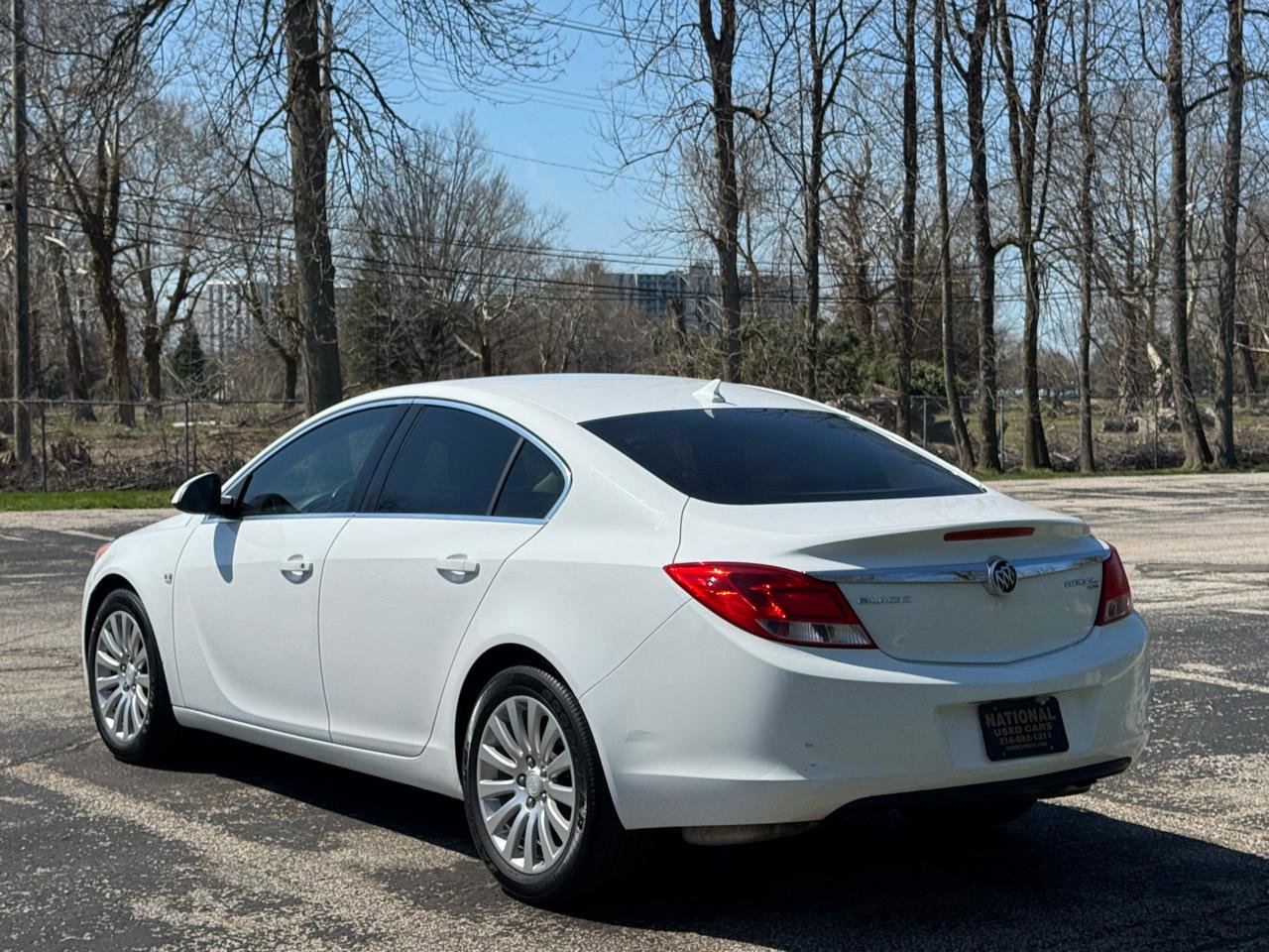 Used 2011 Buick Regal CXL w/ RL2 Preferred Equipment Group image 5