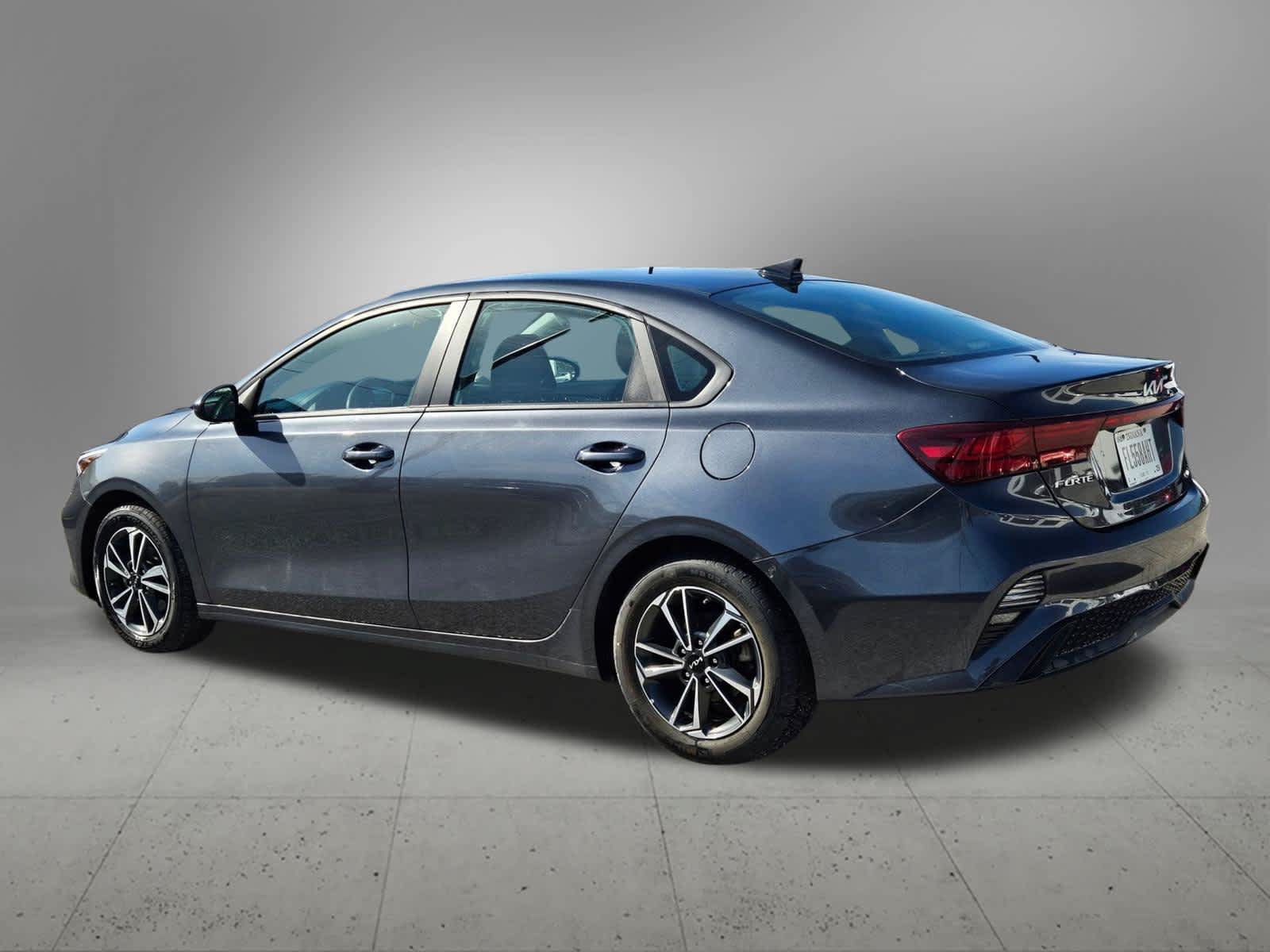 Certified 2024 Kia Forte LXS FWD image 4