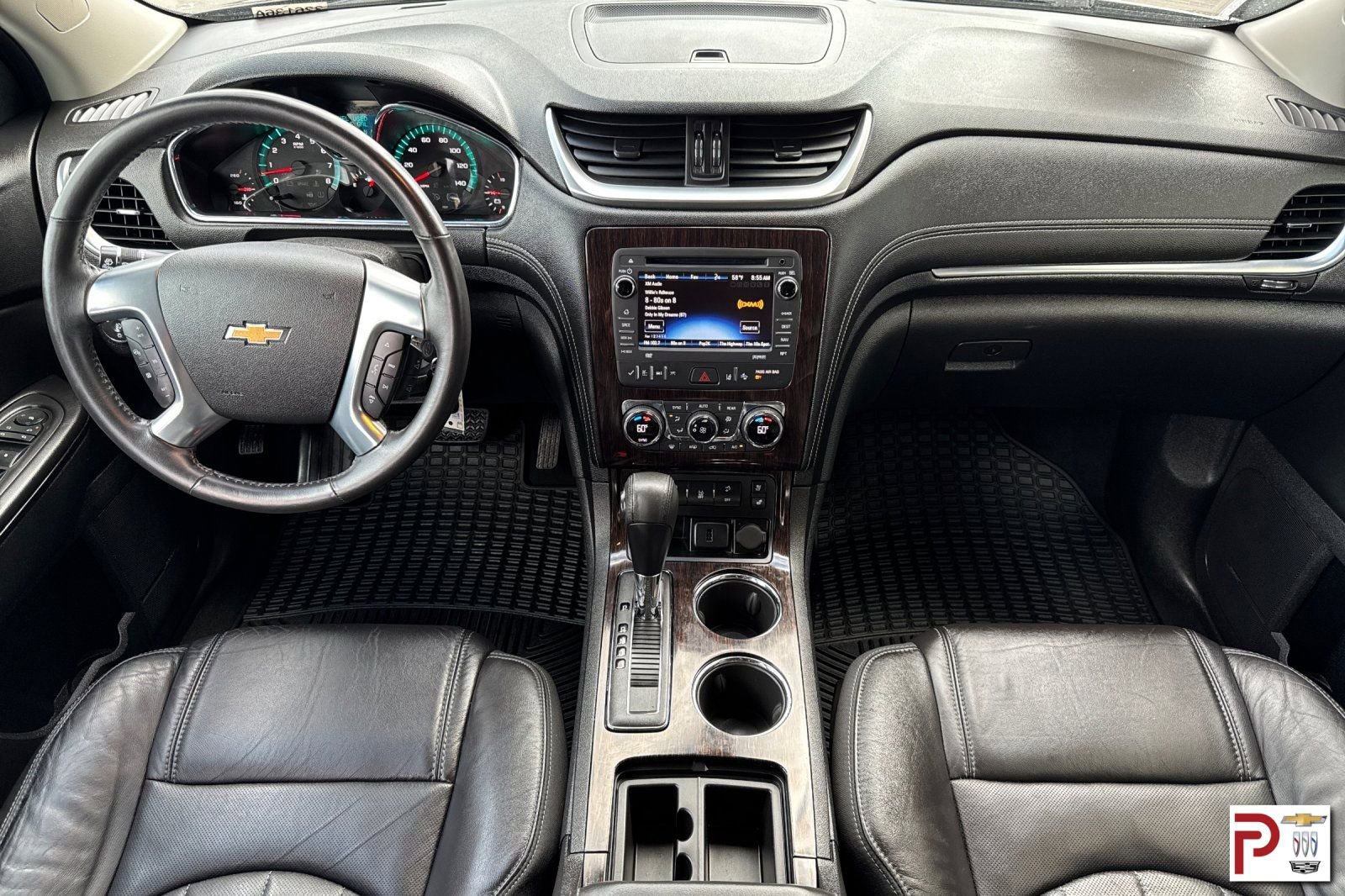 Used 2016 Chevrolet Traverse LTZ AWD/4WD image 16