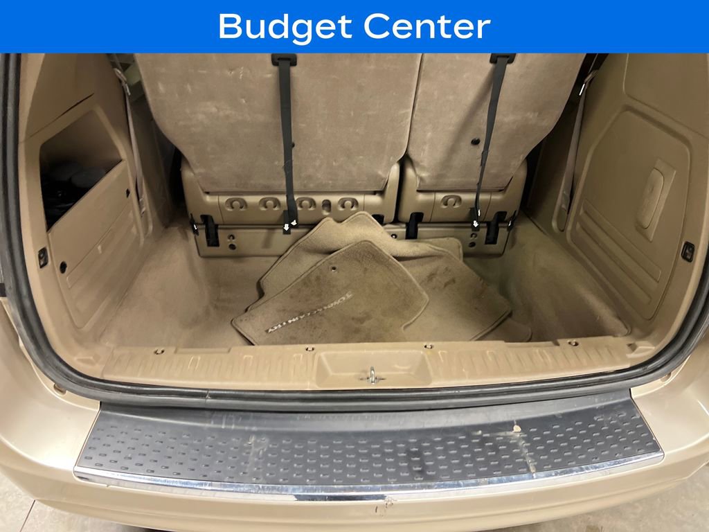 Used 2012 Chrysler Town & Country Touring w/ Entertainment Group #1 image 11