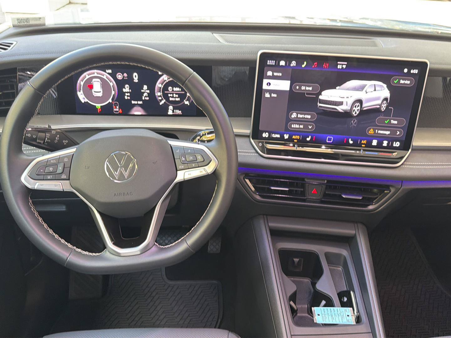Certified 2026 Volkswagen Tiguan SE w/ Panoramic Sunroof Package FWD image 10