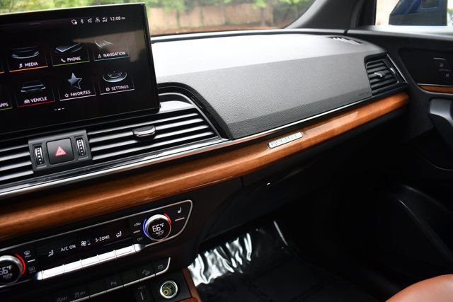 Used 2021 Audi Q5 2.0T Premium Plus w/ Premium Plus Package image 25