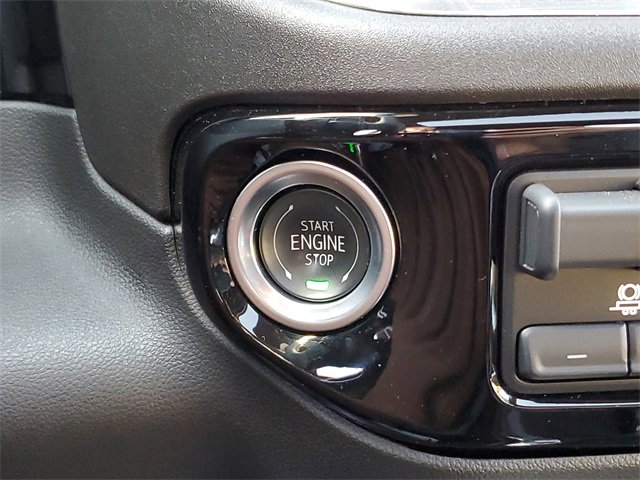 Used 2025 Chevrolet Silverado 1500 High Country image 22