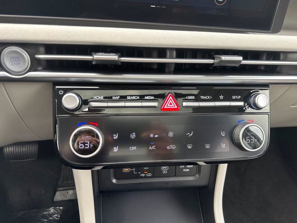 New 2026 Hyundai Tucson Limited AWD/4WD image 16