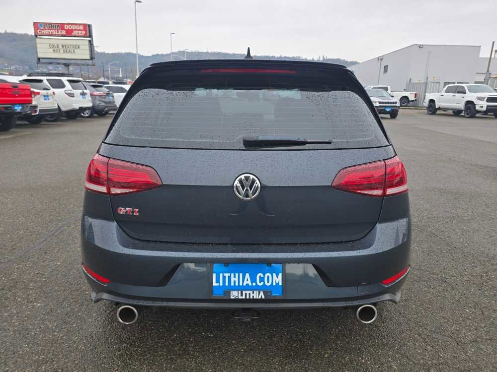 Used 2021 Volkswagen GTI SE image 4