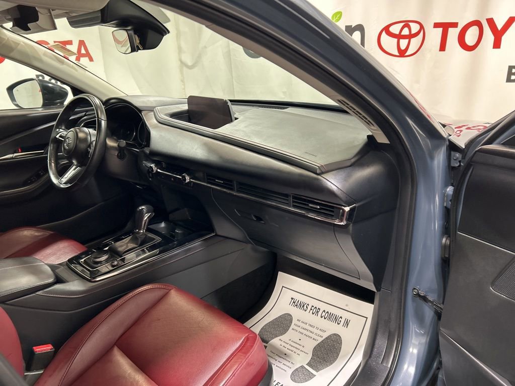 Used 2025 MAZDA CX-30 AWD 2.5 S w/ Preferred Package image 12