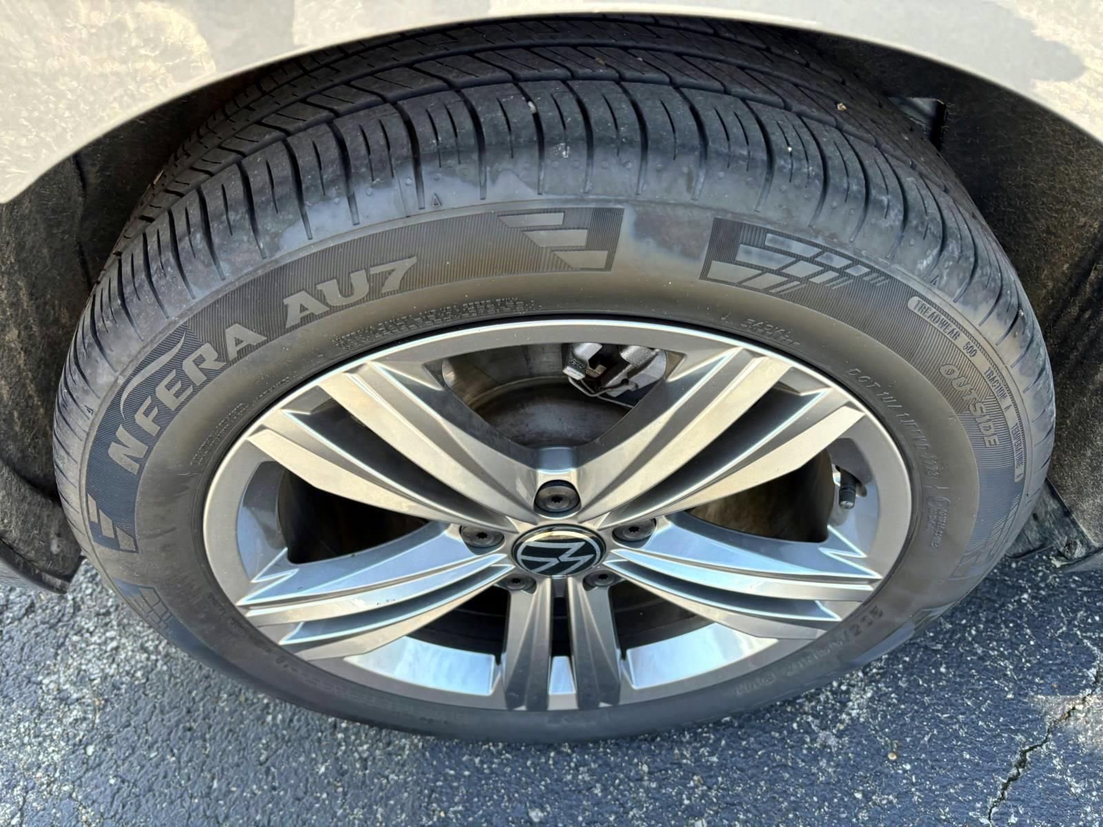 Used 2024 Volkswagen Jetta SE image 10